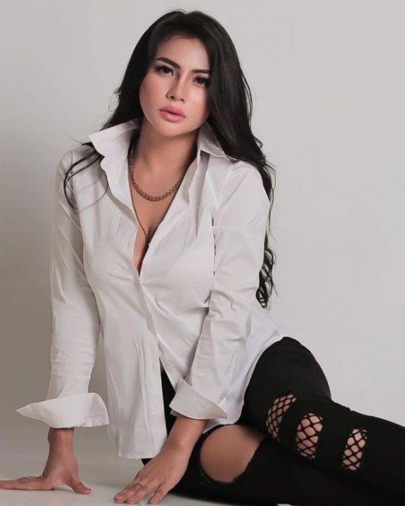 Instagram.com/erni_tisya